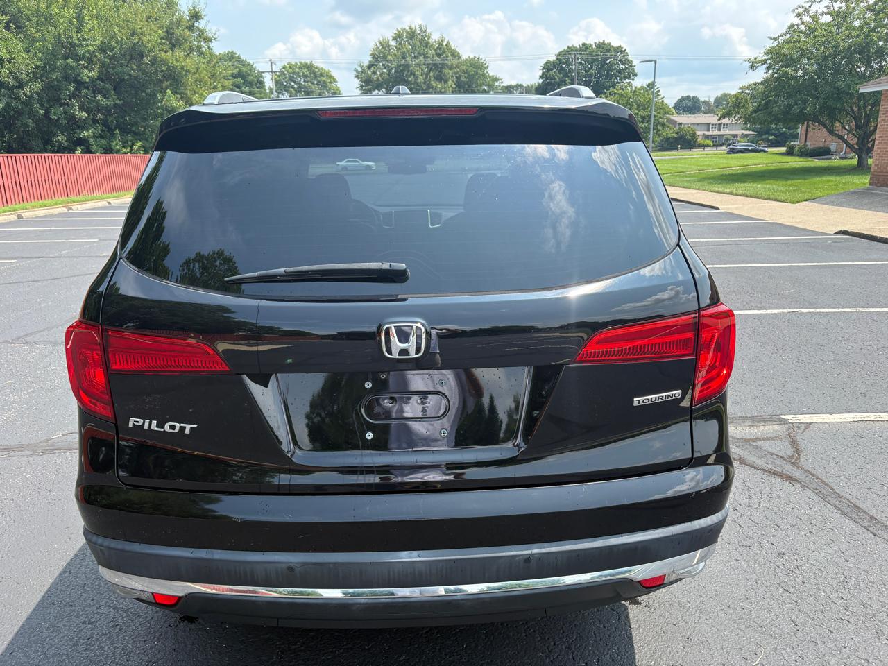 Honda Pilot Touring 2WD 2017