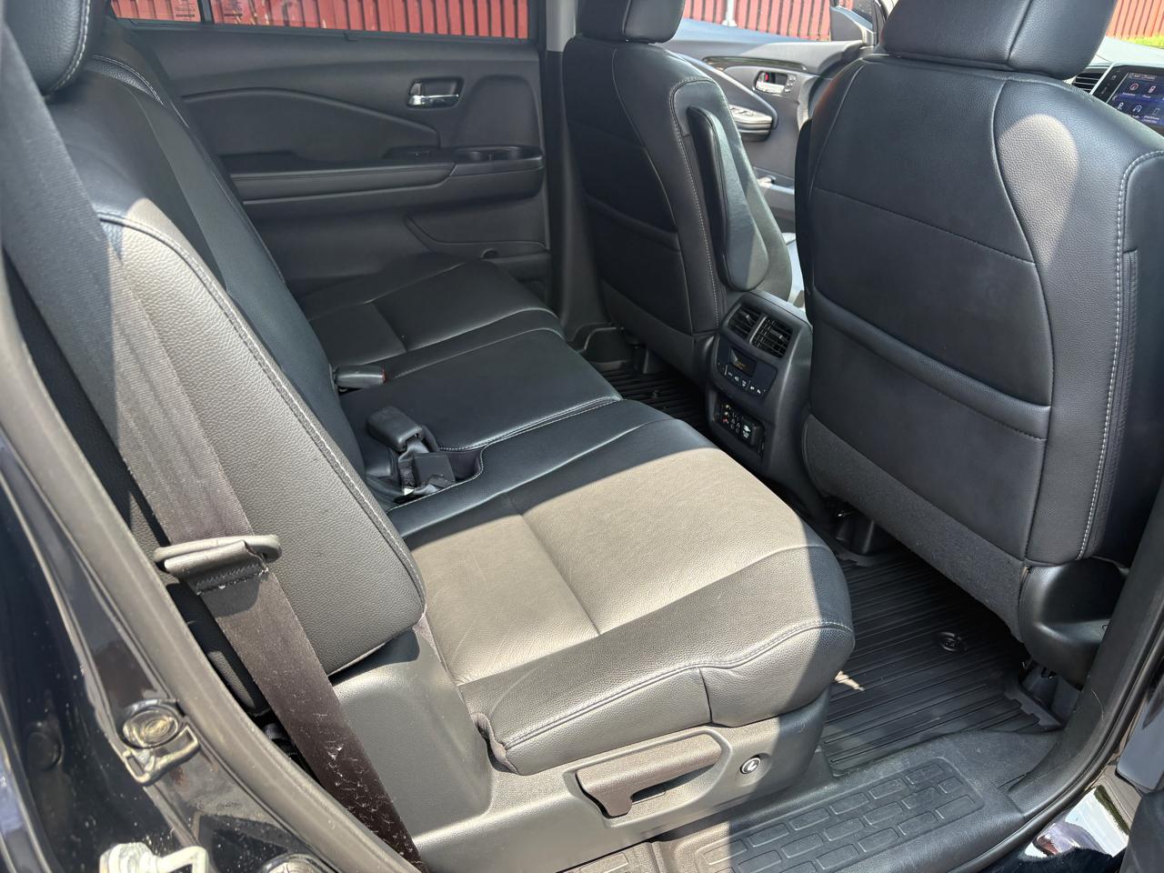 Honda Pilot Touring 2WD 2017