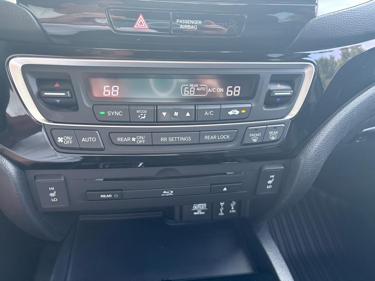 Honda Pilot Touring 2WD 2017