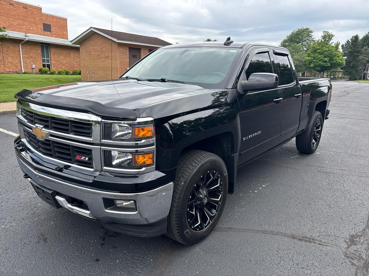 Chevrolet Silverado 1500 4WD Double Cab 143.5" LT w/2LT 2015