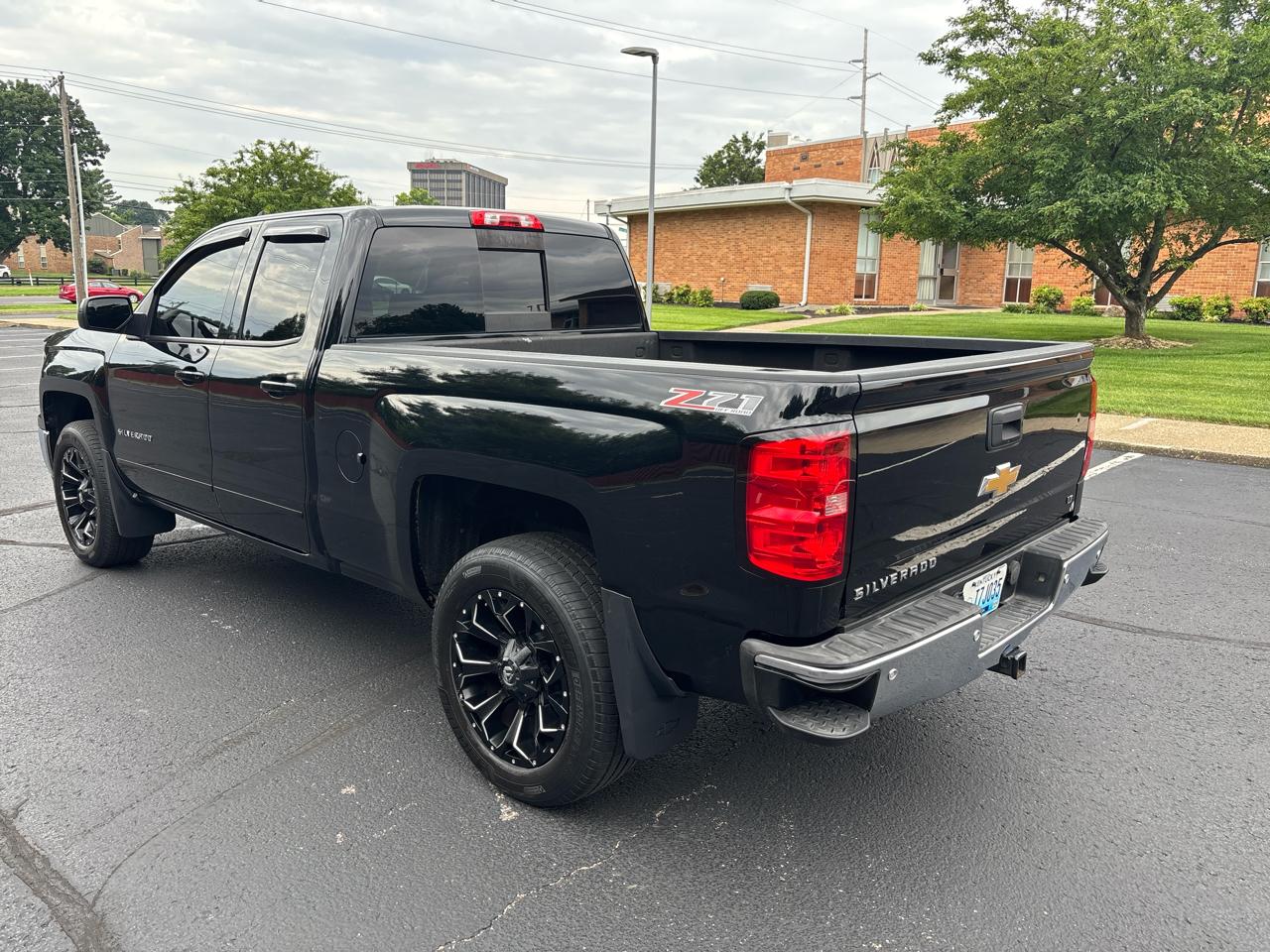 Chevrolet Silverado 1500 4WD Double Cab 143.5" LT w/2LT 2015