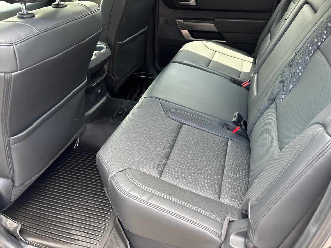 Toyota Tundra 4WD SR5 CrewMax 5.5' Bed (Natl) 2023