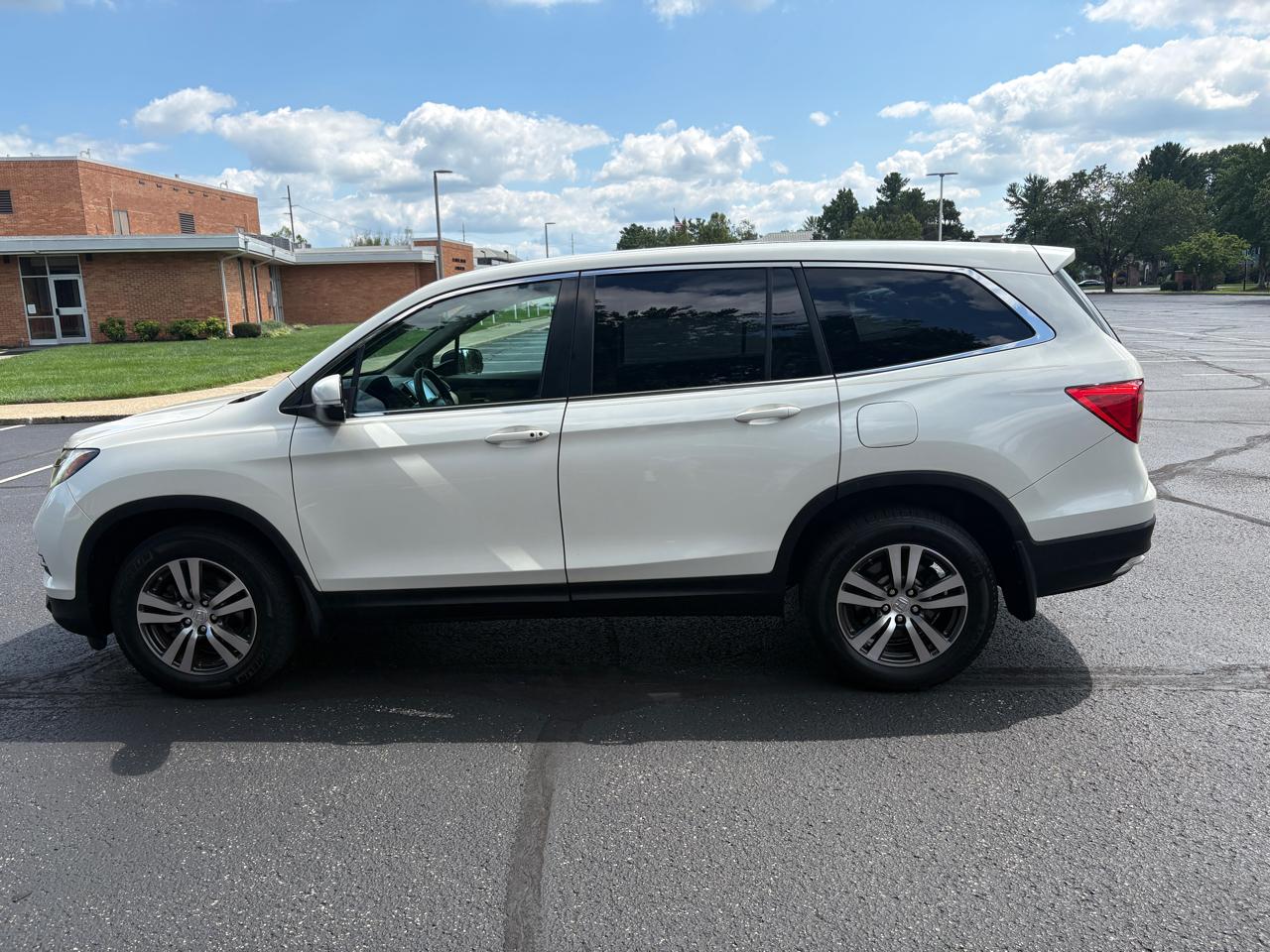 2016 Honda Pilot AWD 4dr EX