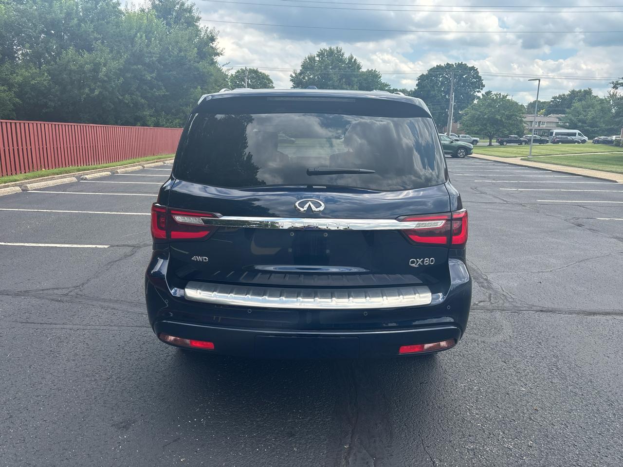 Infiniti QX80 SENSORY AWD 2021