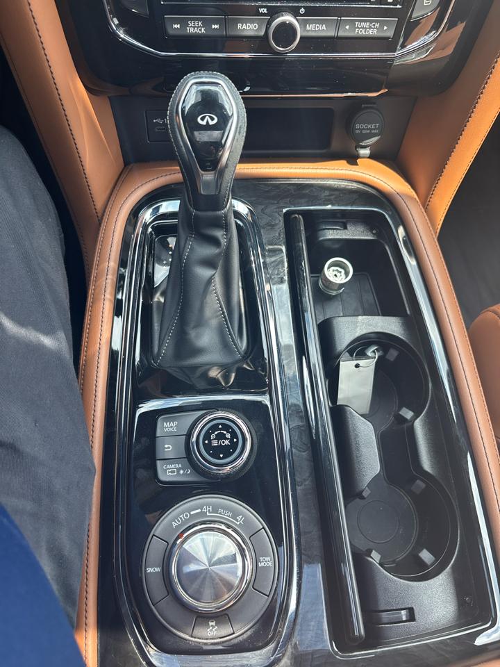 Infiniti QX80 SENSORY AWD 2021