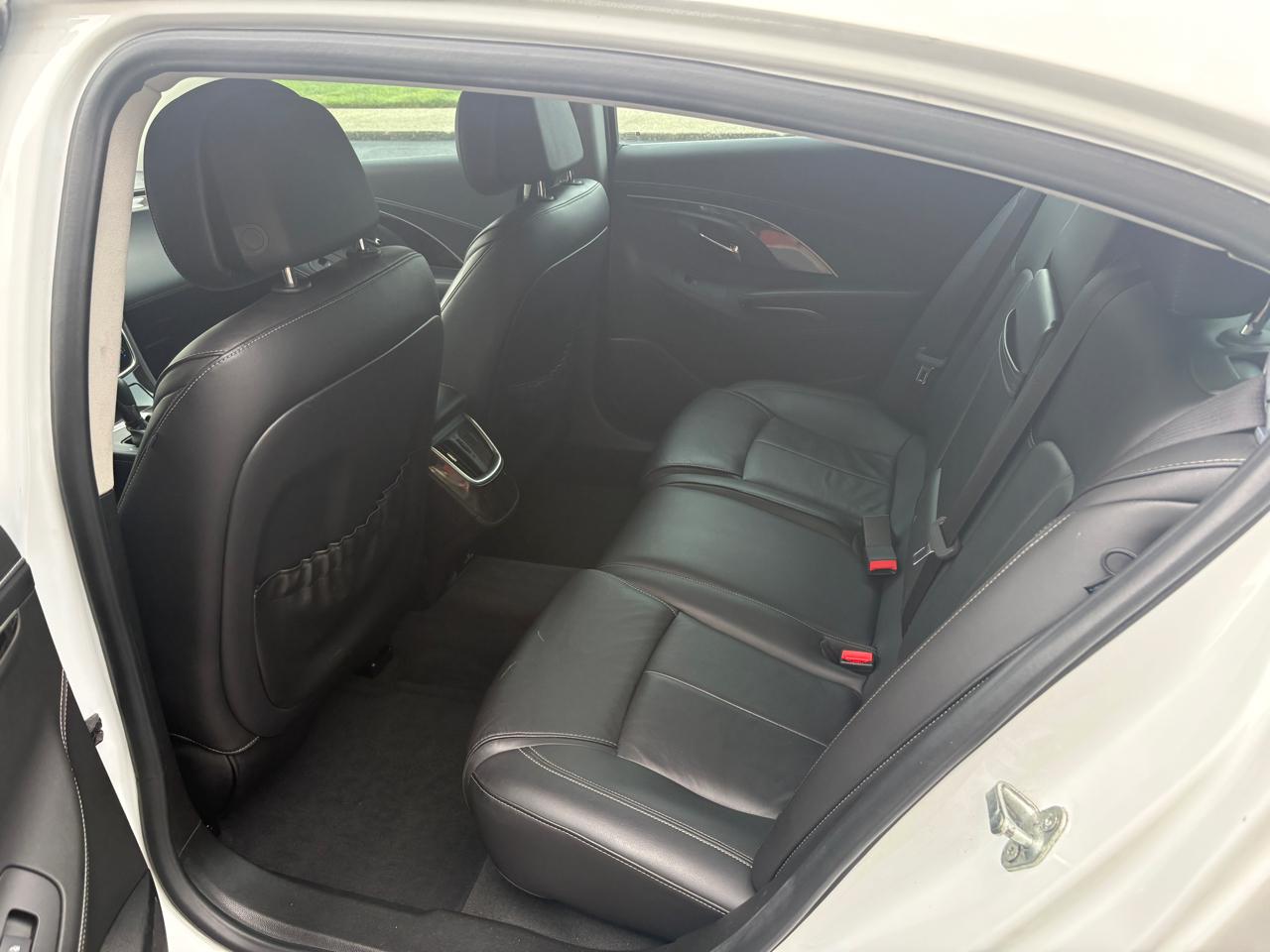 Buick LaCrosse 4dr Sdn Leather FWD 2014