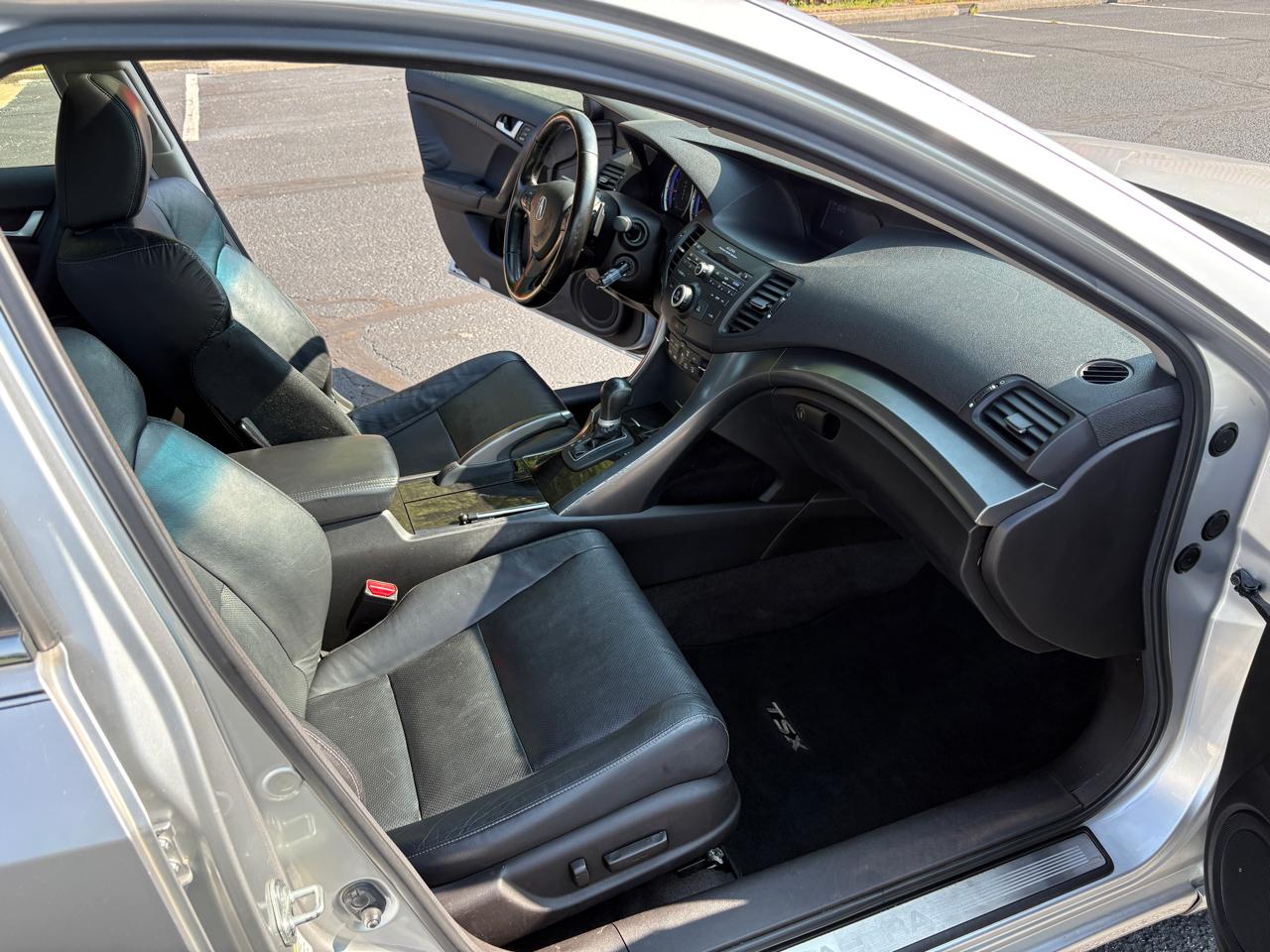 Acura TSX 4dr Sdn I4 Auto 2012