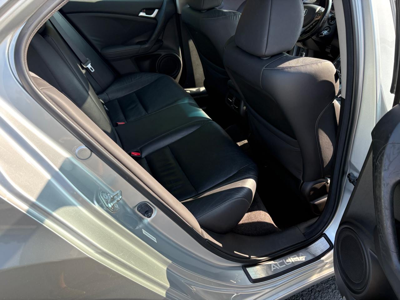 Acura TSX 4dr Sdn I4 Auto 2012