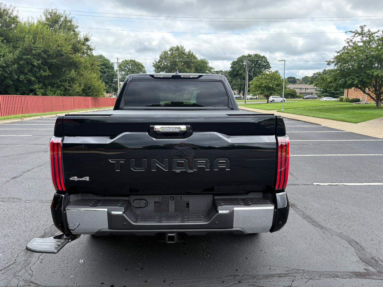 Toyota Tundra 4WD 1794 Edition CrewMax 5.5' Bed (Natl) 2023