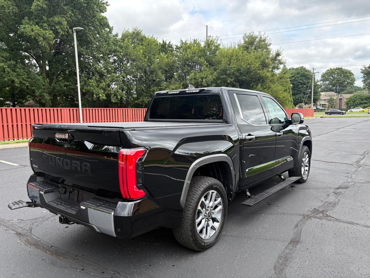 Toyota Tundra 4WD 1794 Edition CrewMax 5.5' Bed (Natl) 2023