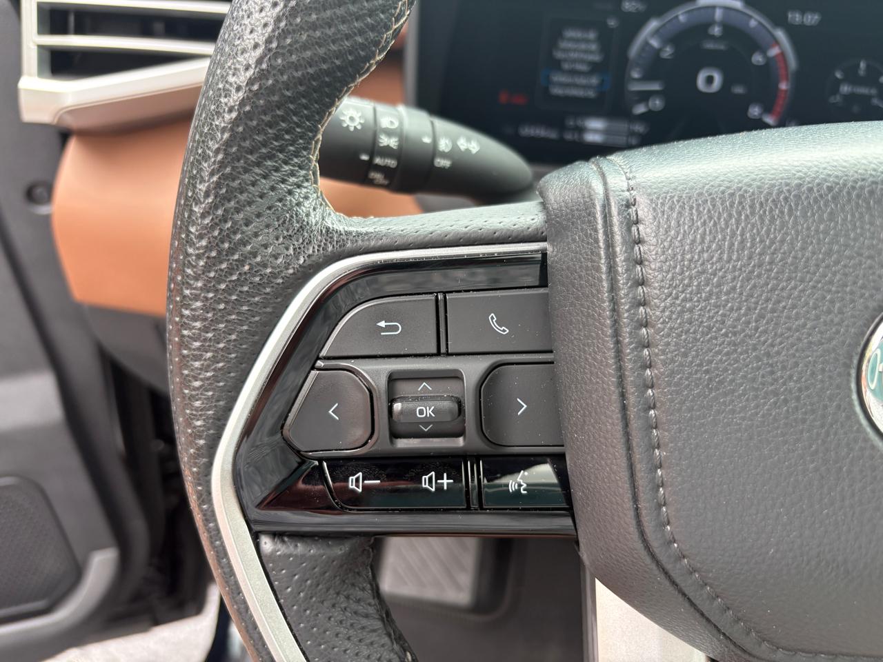 Toyota Tundra 4WD 1794 Edition CrewMax 5.5' Bed (Natl) 2023