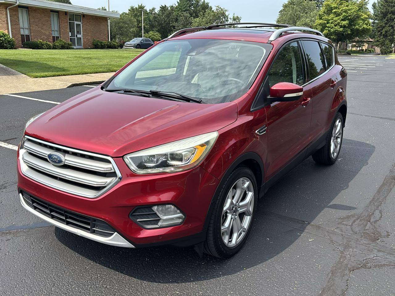 Ford Escape Titanium FWD 2017