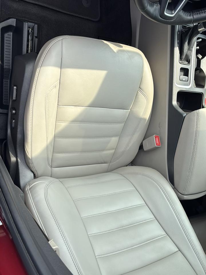 Ford Escape Titanium FWD 2017