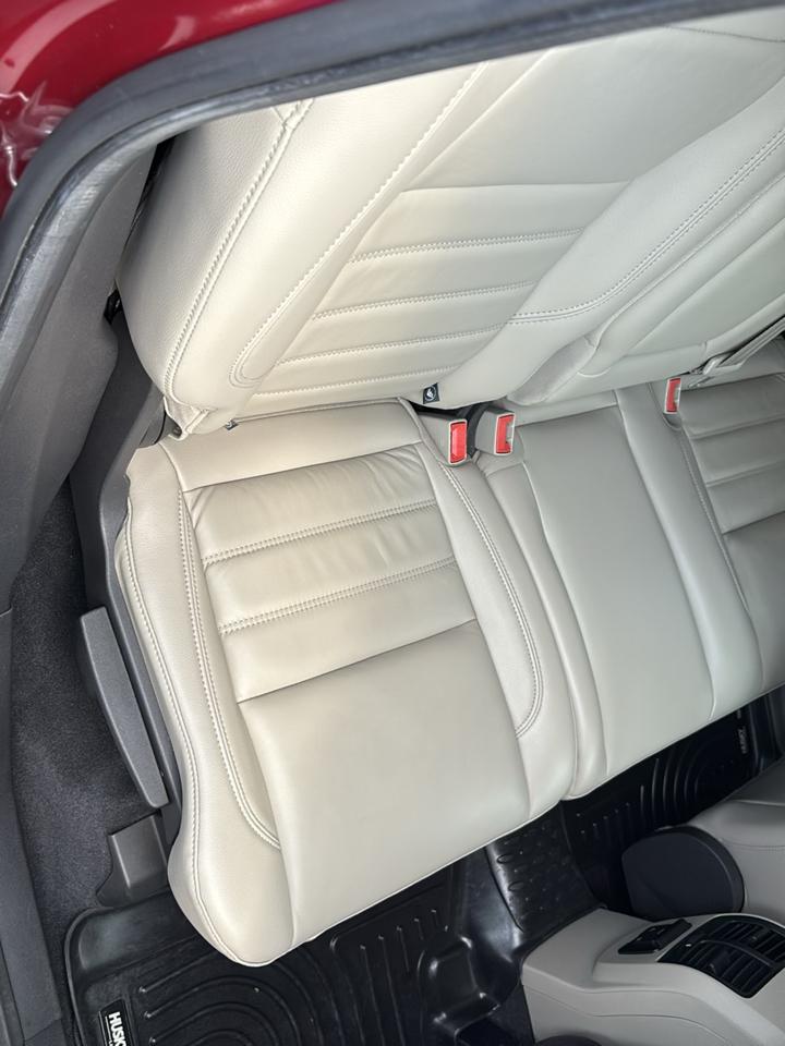 Ford Escape Titanium FWD 2017