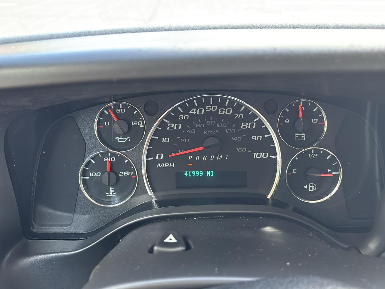 Chevrolet Express Cargo Van RWD 2500 135" 2025