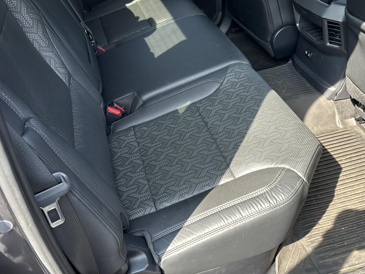 Toyota Tundra 4WD Platinum CrewMax 5.5' Bed (Natl) 2024