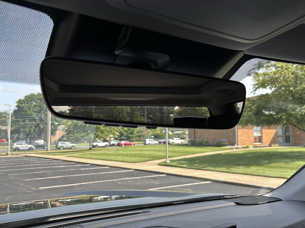Toyota Tundra 4WD Platinum CrewMax 5.5' Bed (Natl) 2024