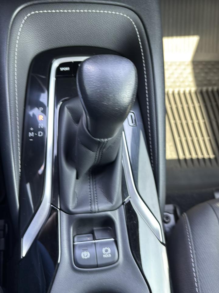 Toyota Corolla Hatchback Nightshade Edition CVT (Natl) 2021