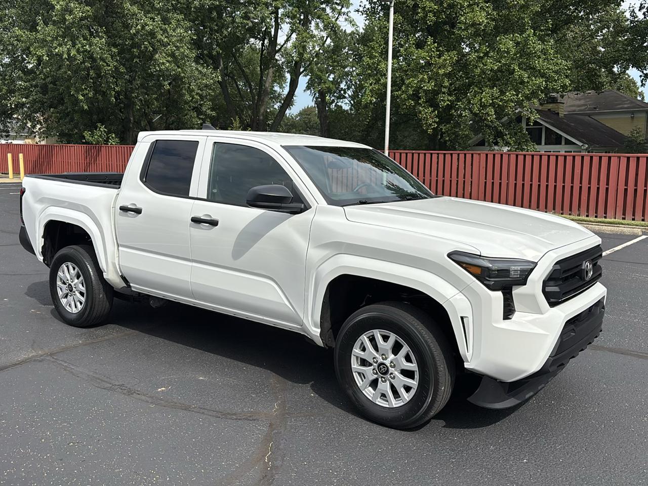 Toyota Tacoma 4WD SR Double Cab 5' Bed AT (Natl) 2024