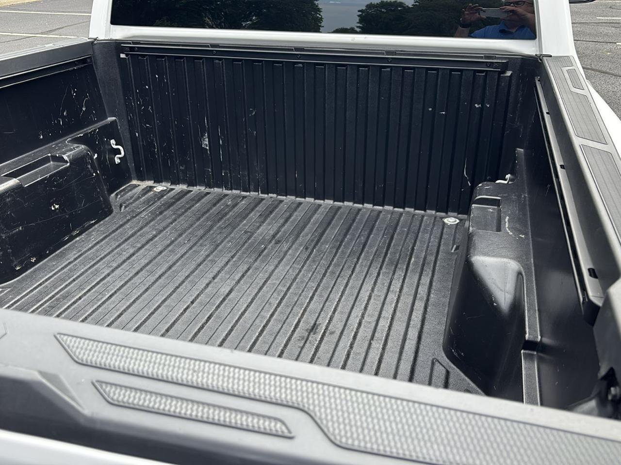 Toyota Tacoma 4WD SR Double Cab 5' Bed AT (Natl) 2024