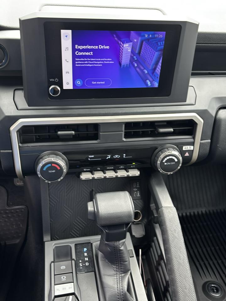 Toyota Tacoma 4WD SR Double Cab 5' Bed AT (Natl) 2024