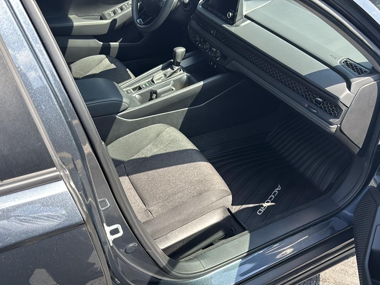 Honda Accord Sedan LX CVT 2024