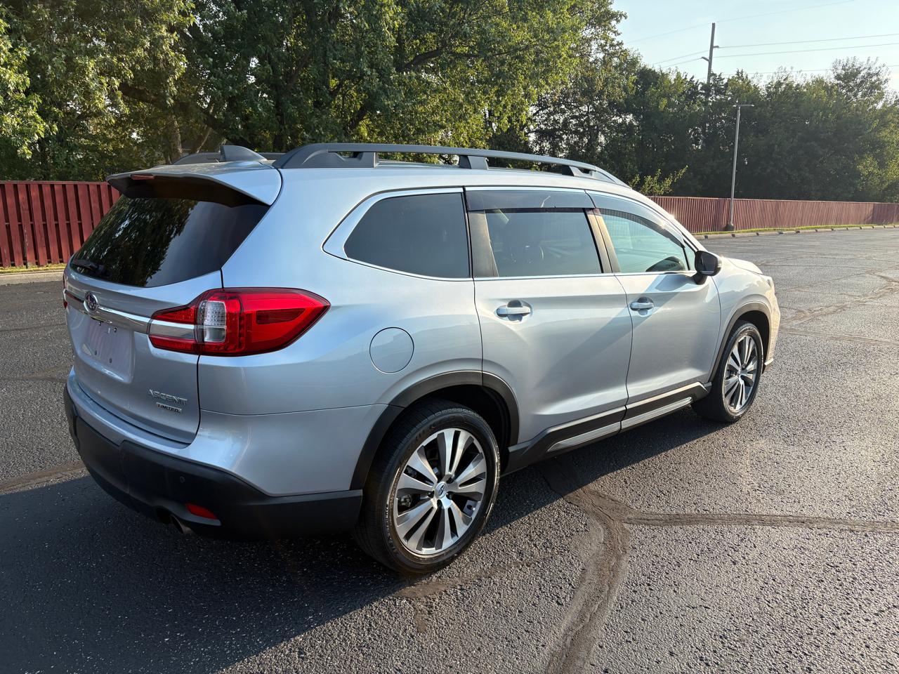Subaru Ascent Limited 8-Passenger 2022