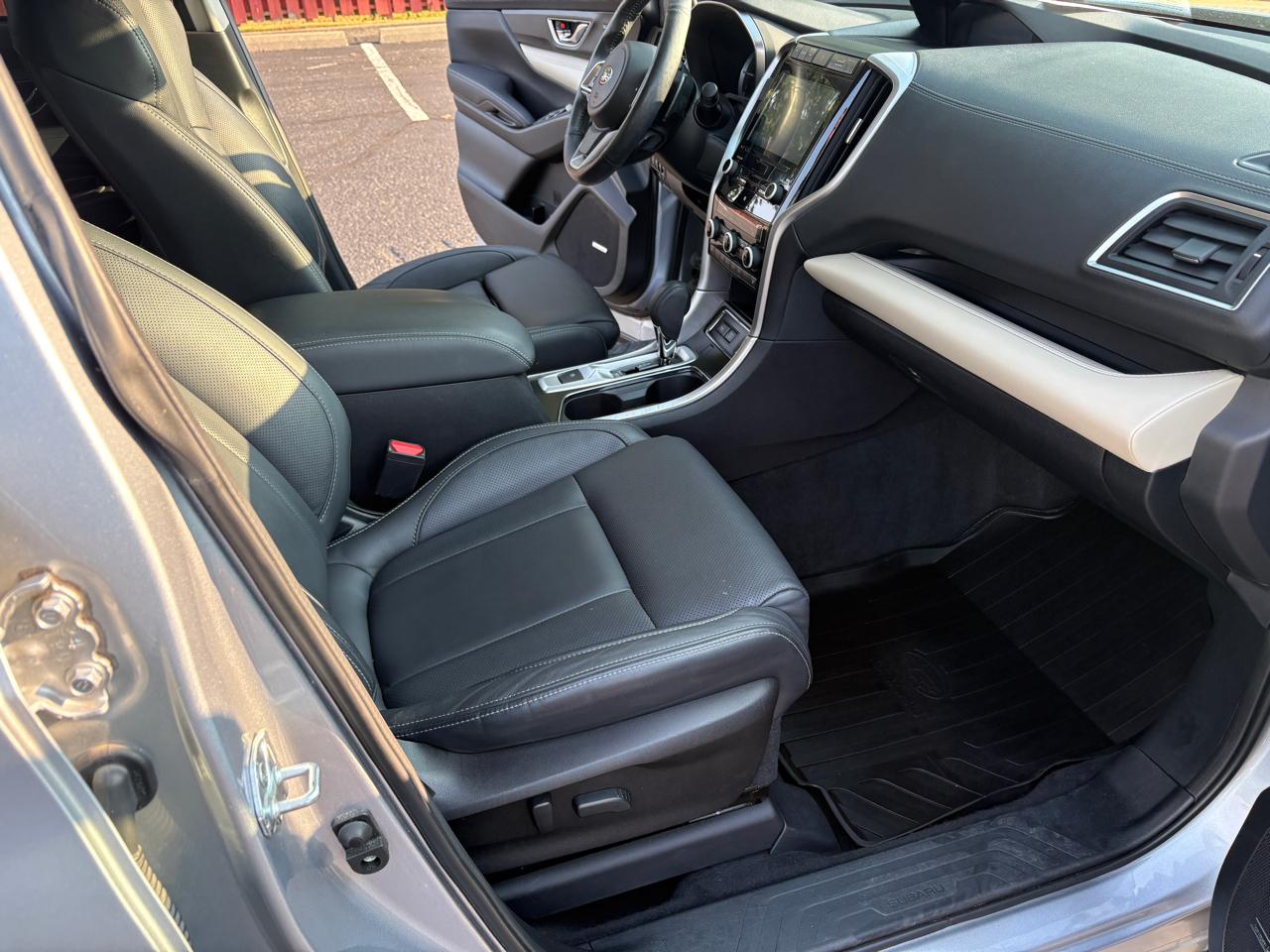 Subaru Ascent Limited 8-Passenger 2022