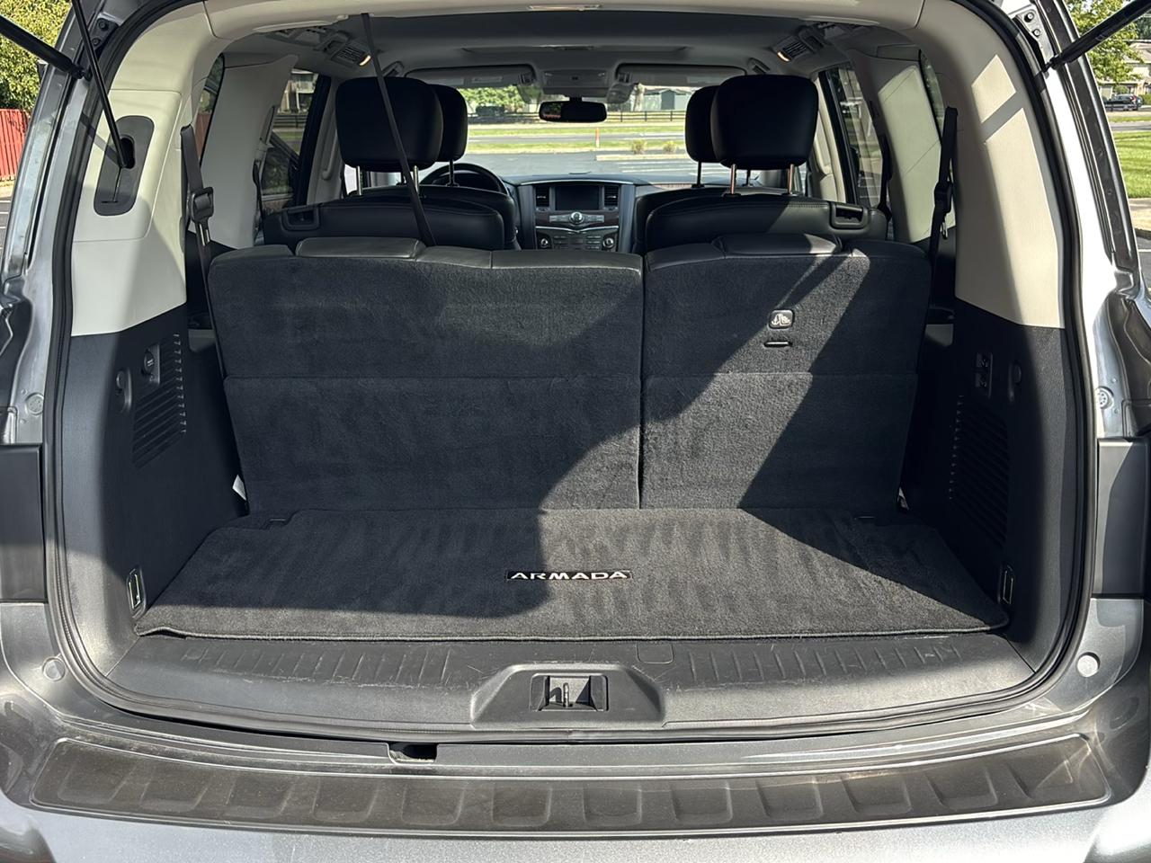 Nissan Armada 4x4 SL 2020