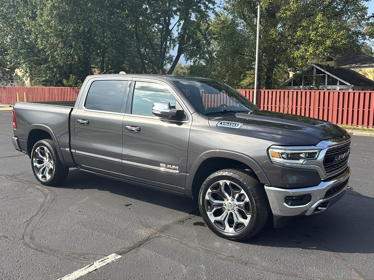 RAM 1500 Limited 4x4 Crew Cab 5'7" Box 2020