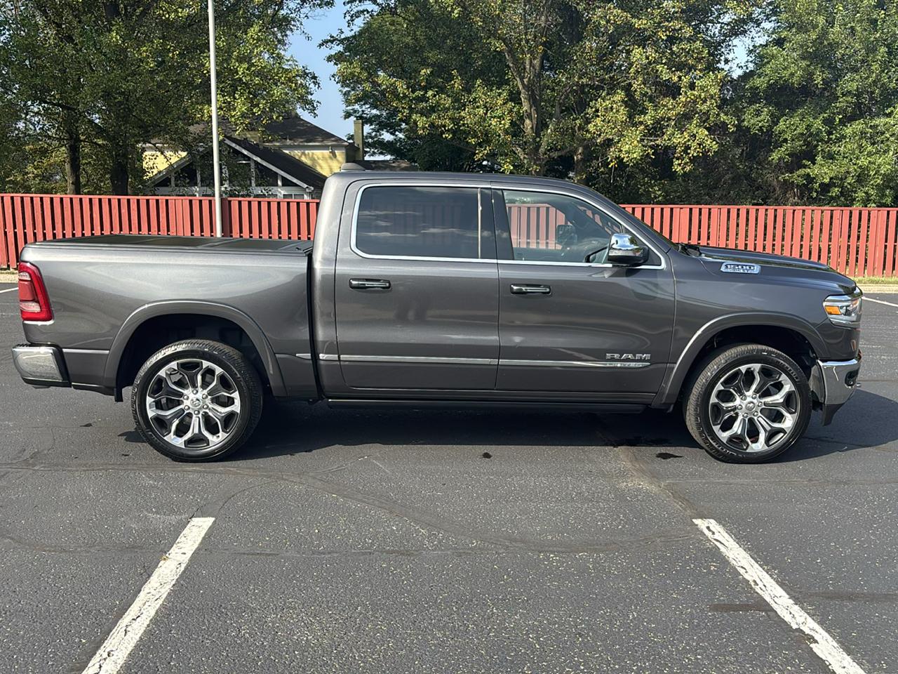 RAM 1500 Limited 4x4 Crew Cab 5'7" Box 2020