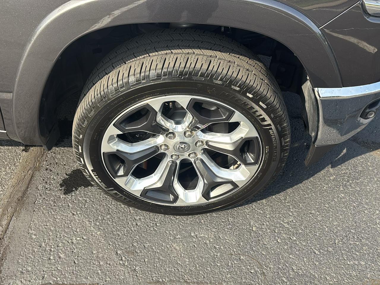 RAM 1500 Limited 4x4 Crew Cab 5'7" Box 2020