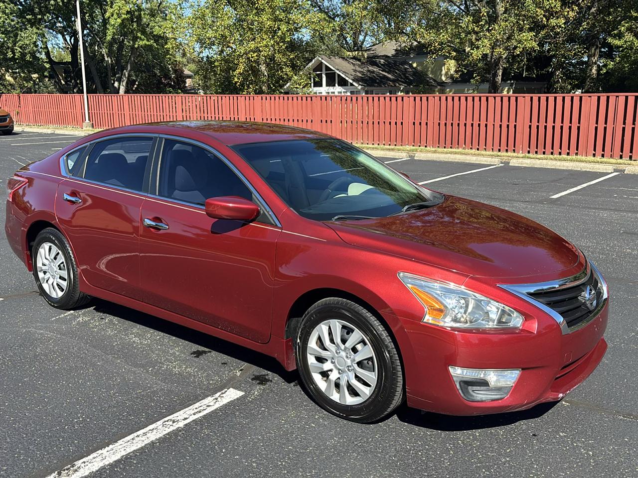 Nissan Altima 4dr Sdn I4 2.5 S 2013