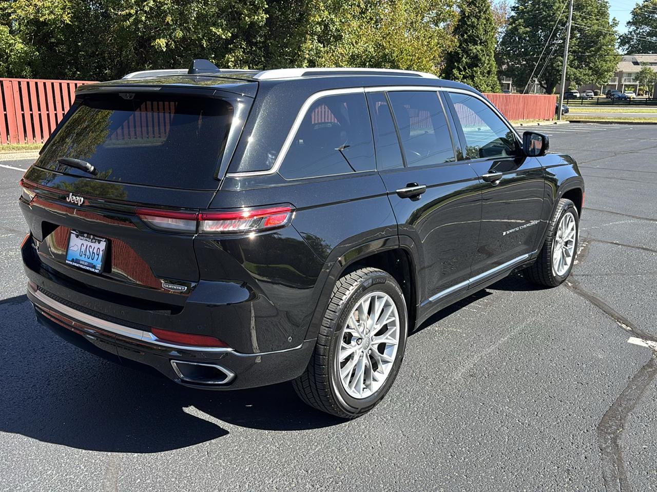 Jeep Grand Cherokee Summit 4x4 2023