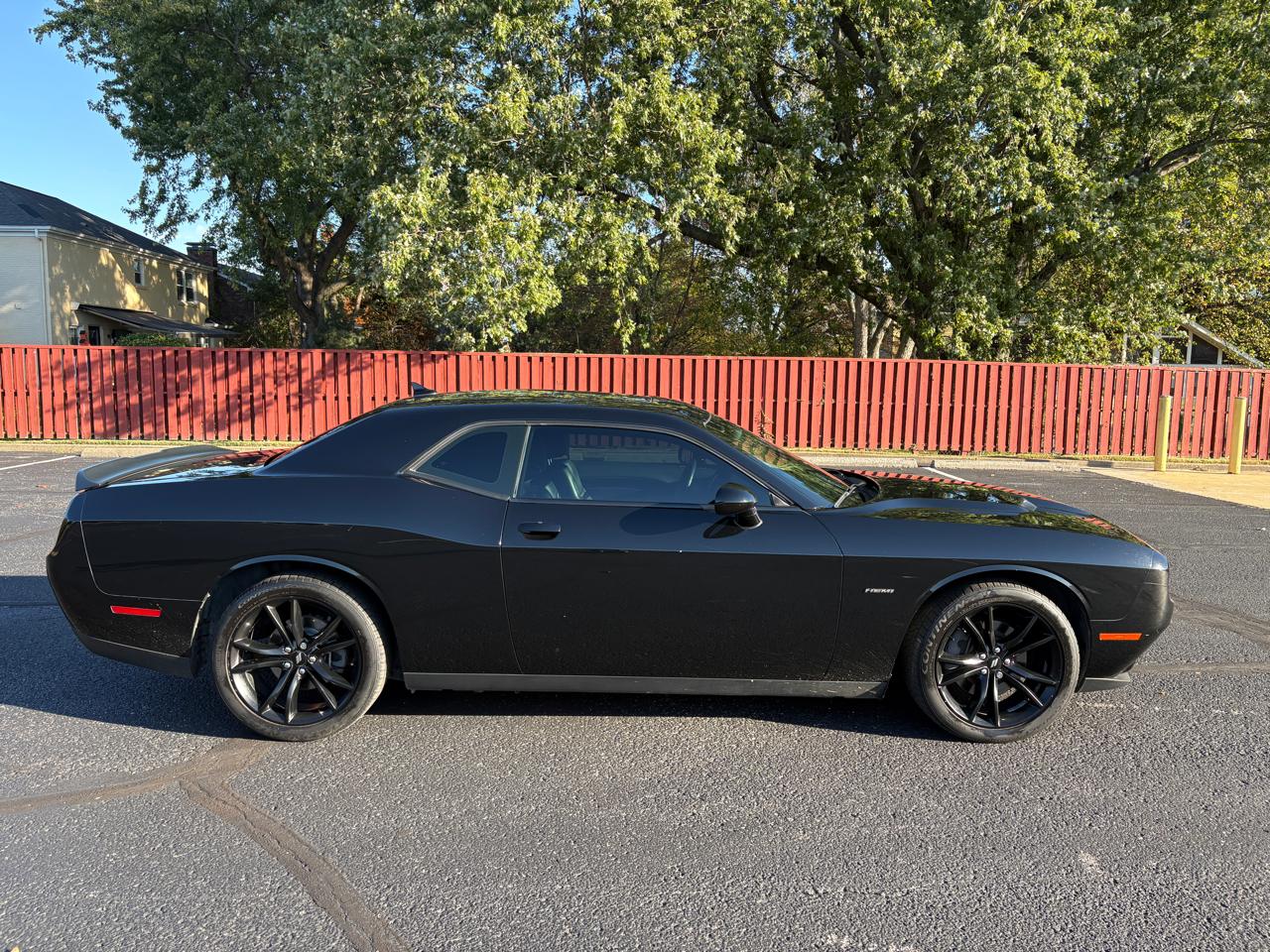 Dodge Challenger R/T Plus RWD 2018