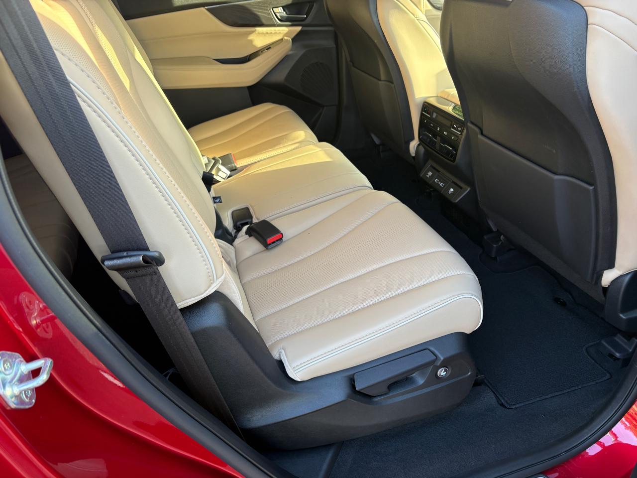 Acura MDX SH-AWD w/Advance Package 2024