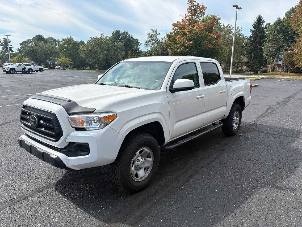 Toyota Tacoma 4WD SR Double Cab 5' Bed V6 AT (Natl) 2023
