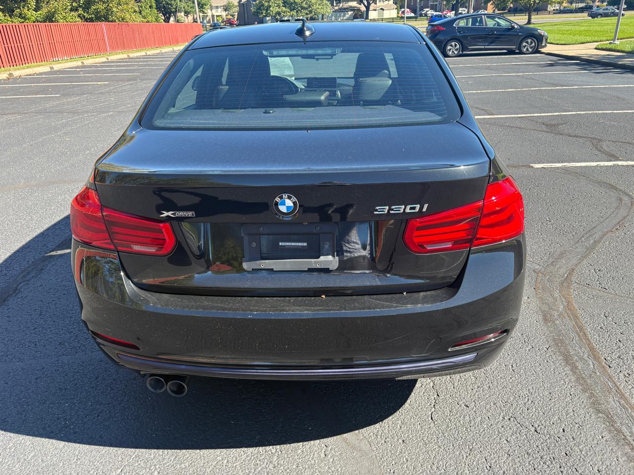 BMW 3 Series 330i xDrive Sedan 2018