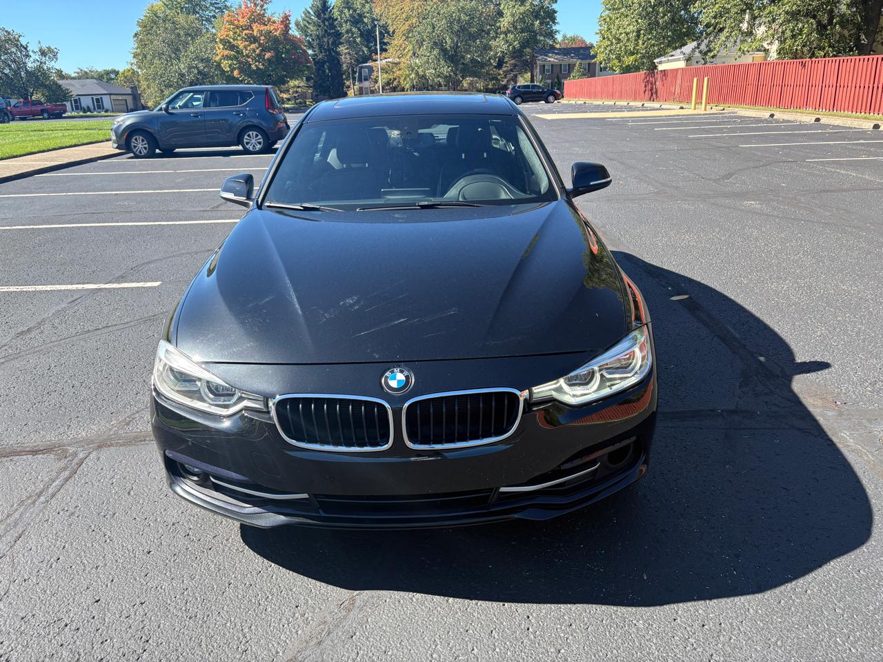 BMW 3 Series 330i xDrive Sedan 2018