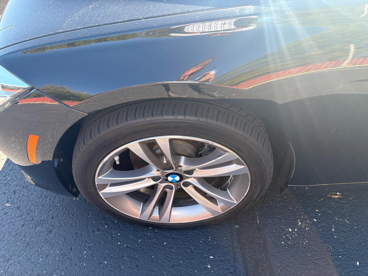 BMW 3 Series 330i xDrive Sedan 2018
