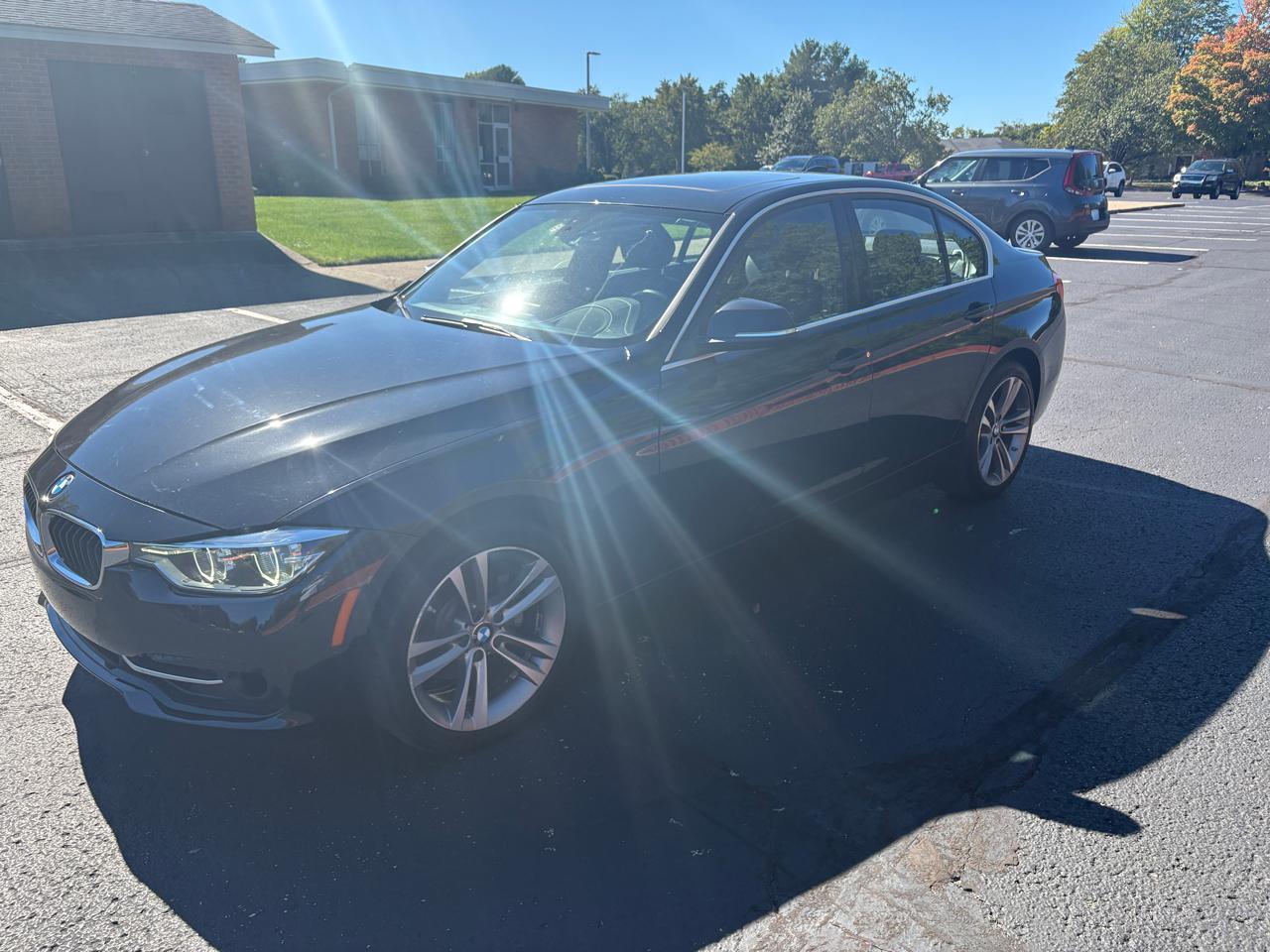 BMW 3 Series 330i xDrive Sedan 2018
