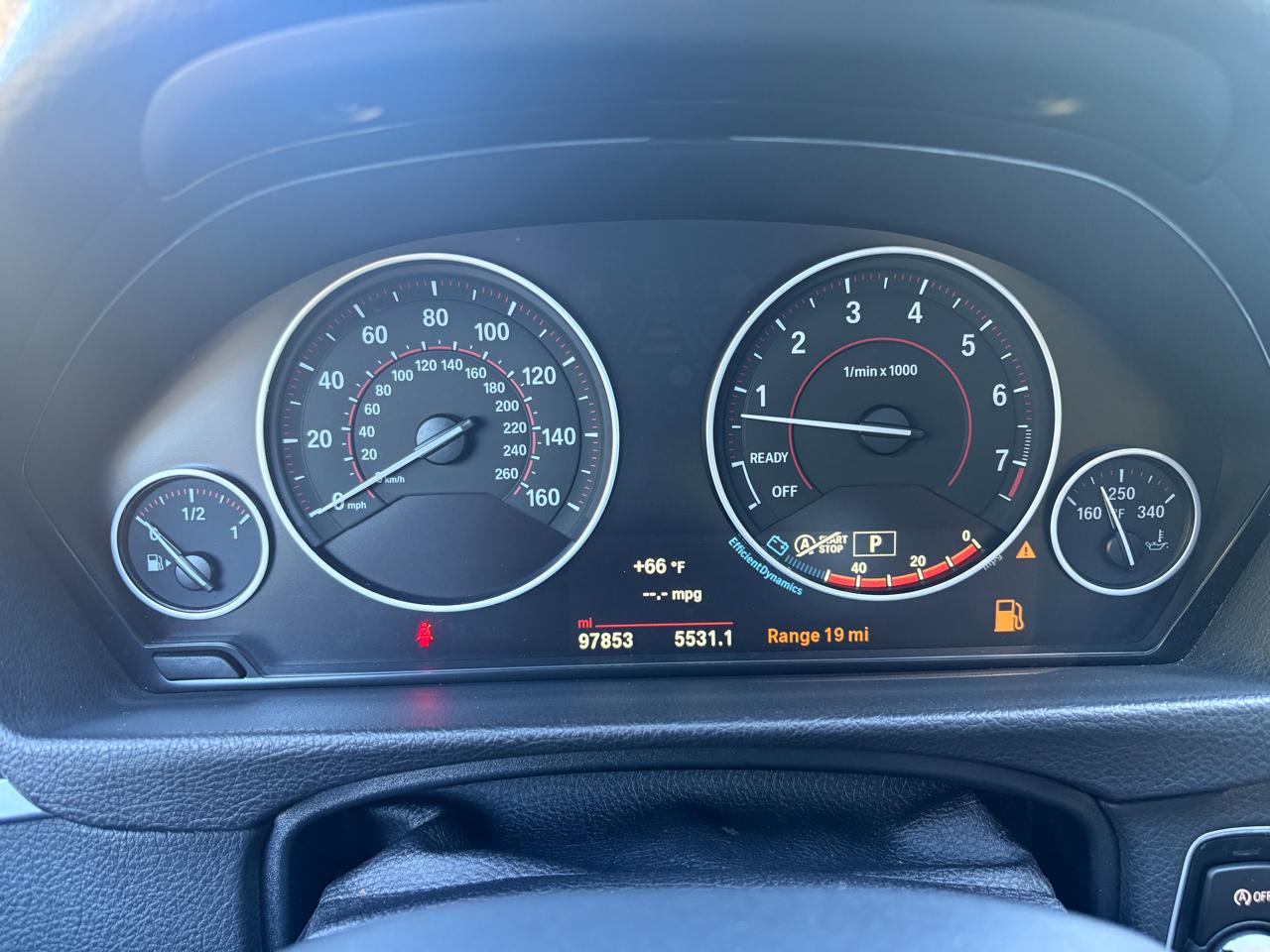 BMW 3 Series 330i xDrive Sedan 2018