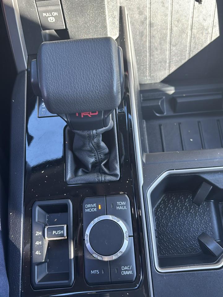 Toyota Tundra 4WD SR5 Double Cab 6.5' Bed (Natl) 2023