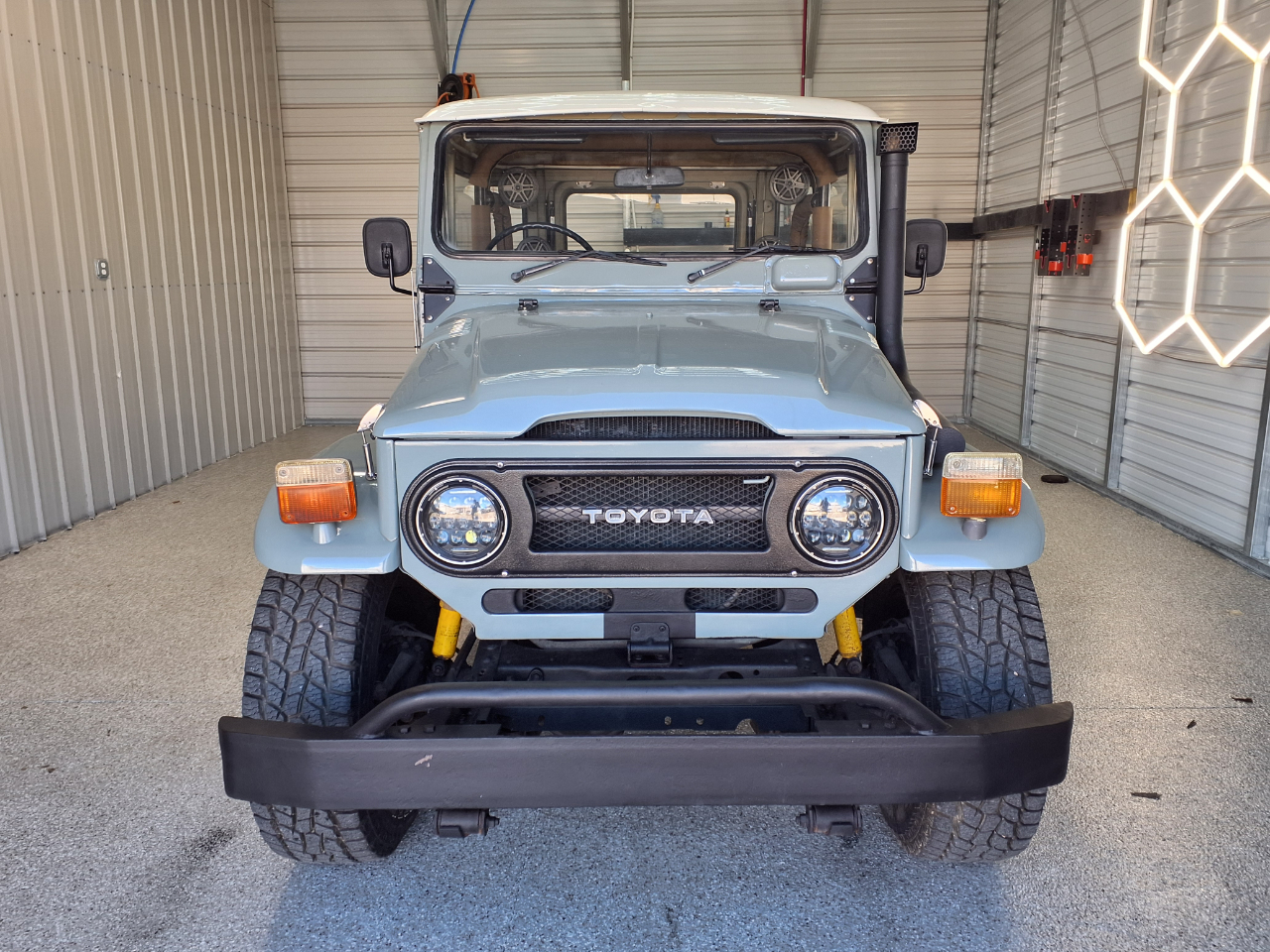 Toyota Land Cruiser  1983