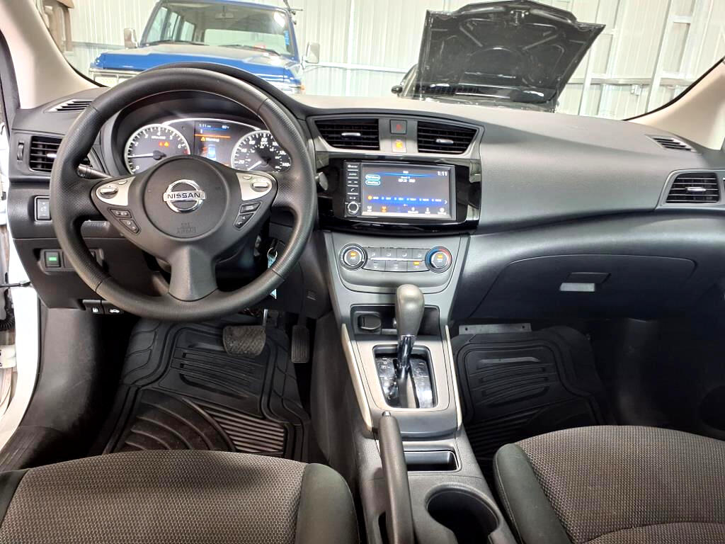 Nissan Sentra  2019