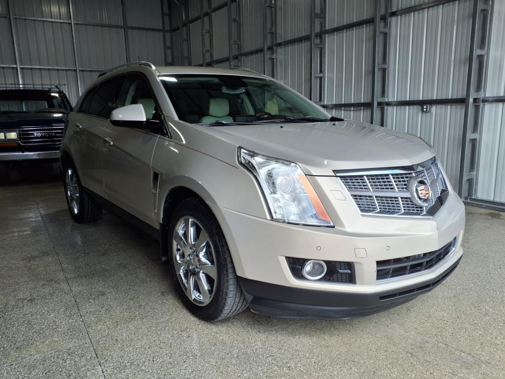 2012 Cadillac SRX Performance photo 2