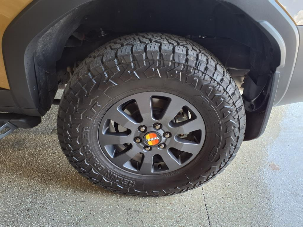 Toyota Land Cruiser  2025