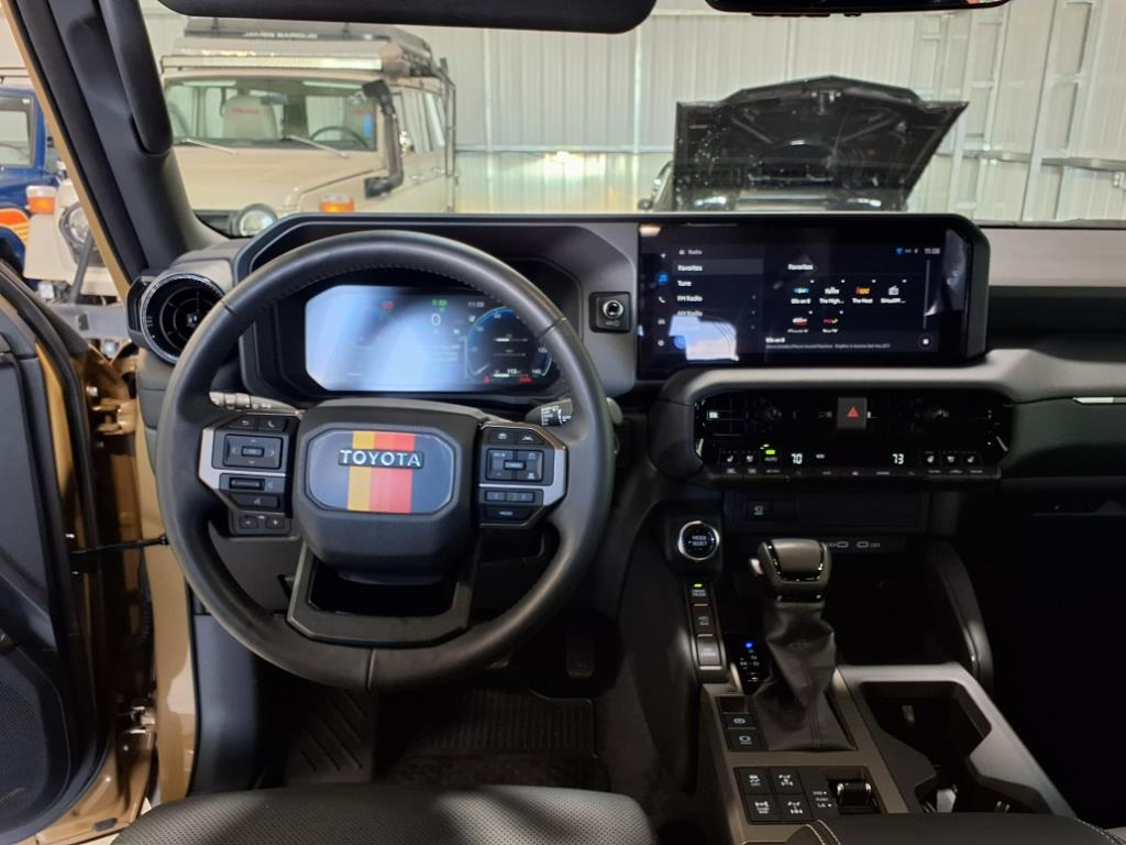 Toyota Land Cruiser  2025