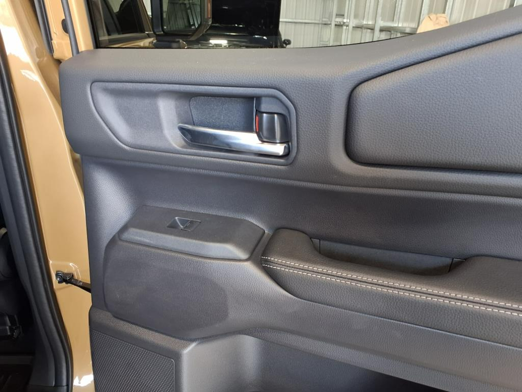 Toyota Land Cruiser  2025