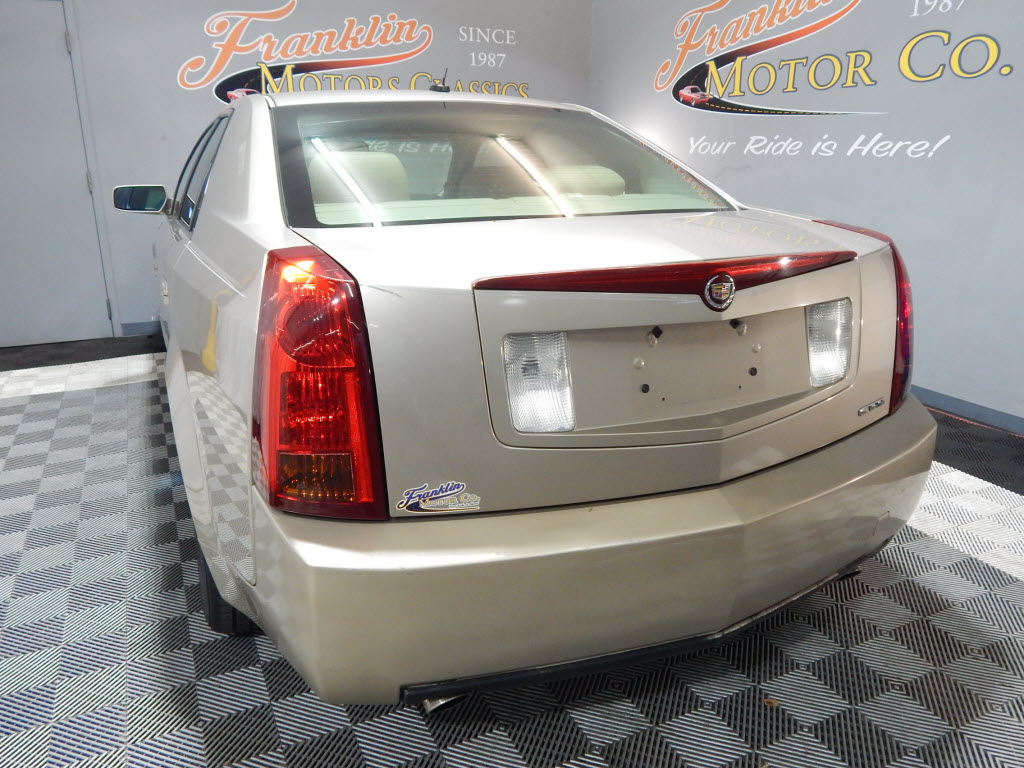 Cadillac CTS  2005